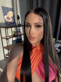 Москва (999)8358606 