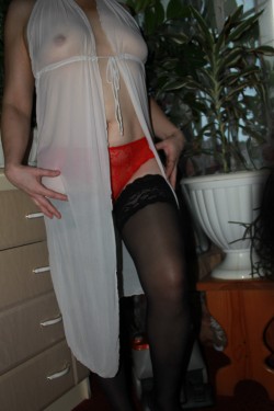 Оренбург (987)8879362 