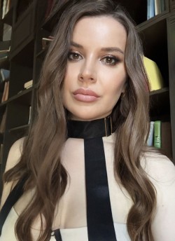 Москва (985)0333293