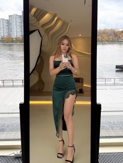 Москва (985)6239570 