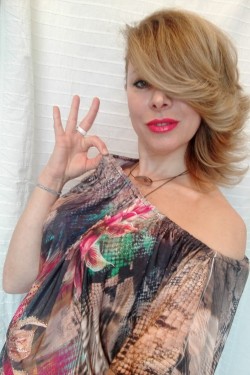 Москва (965)3902049