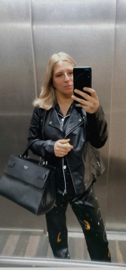 Москва (985)0332116 