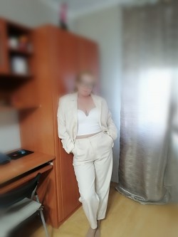 Санкт-Петербург (921)5651373 