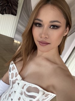 Москва (985)6239570 