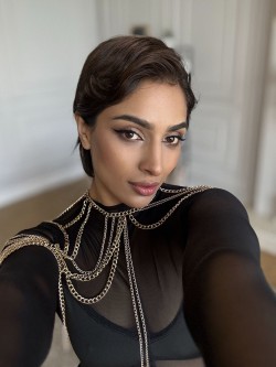 Москва (916)9079542